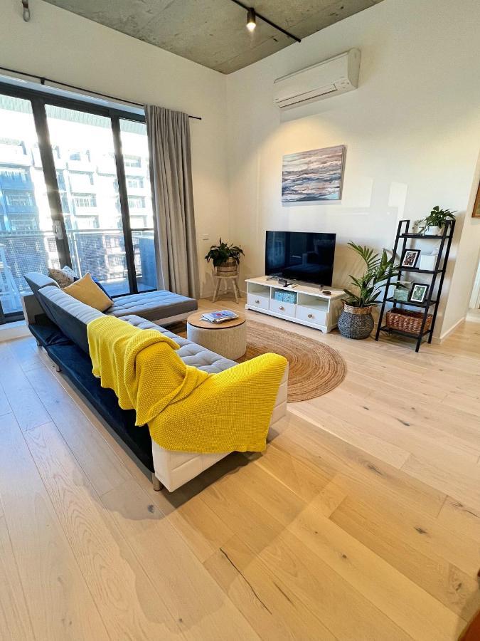 Industrial Yet Modern, 1Bd 1Bth Apt - Woden Phillip Екстер'єр фото