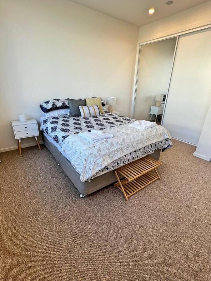 Industrial Yet Modern, 1Bd 1Bth Apt - Woden Phillip Екстер'єр фото